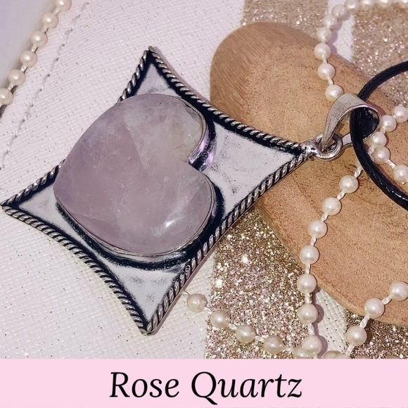 Rose Quartz Gemstone Handmade Heart Halo Pendant - Picture 4 of 5